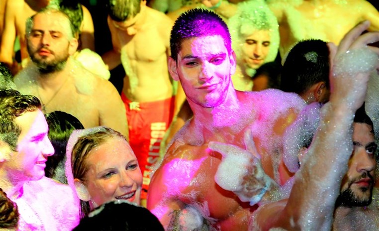 Lebanon Largest FOAM Party 3 (2)